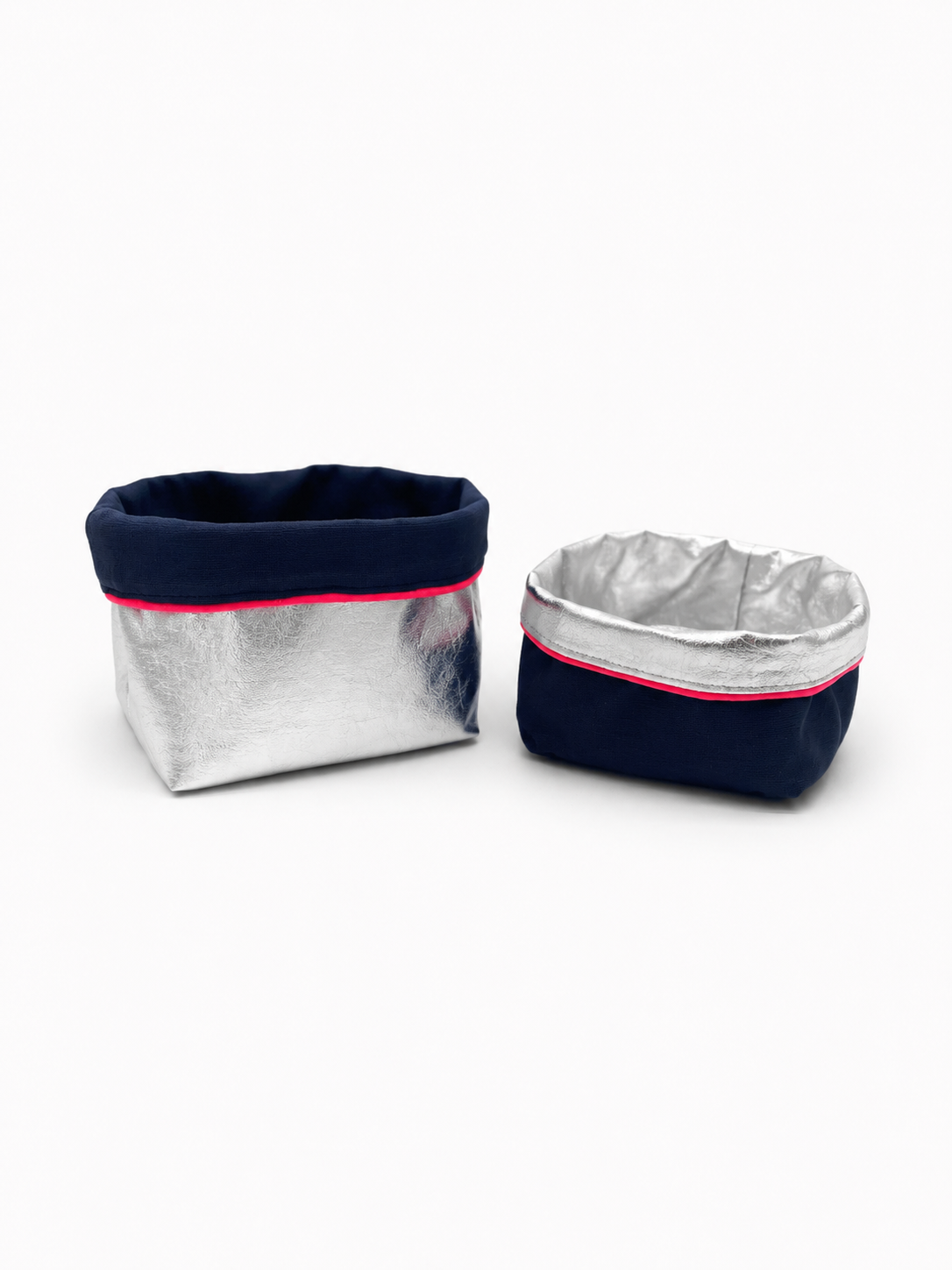 REVERSIBLE OLIVE FABRIC STORAGE POT | NAVY/SILVER Cockatoo