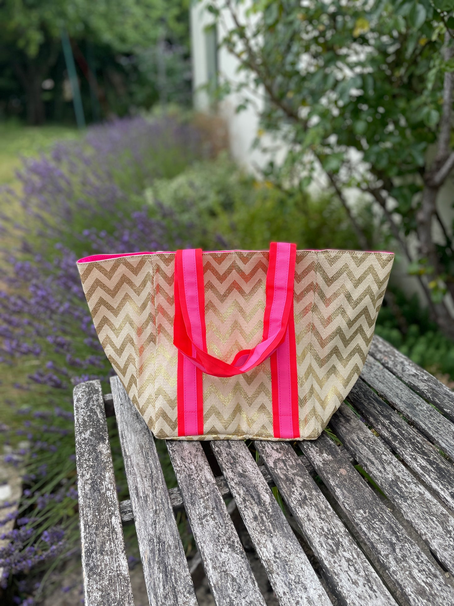 SMALL | KIDS GOLD ZIG-ZAG BEACH BAG