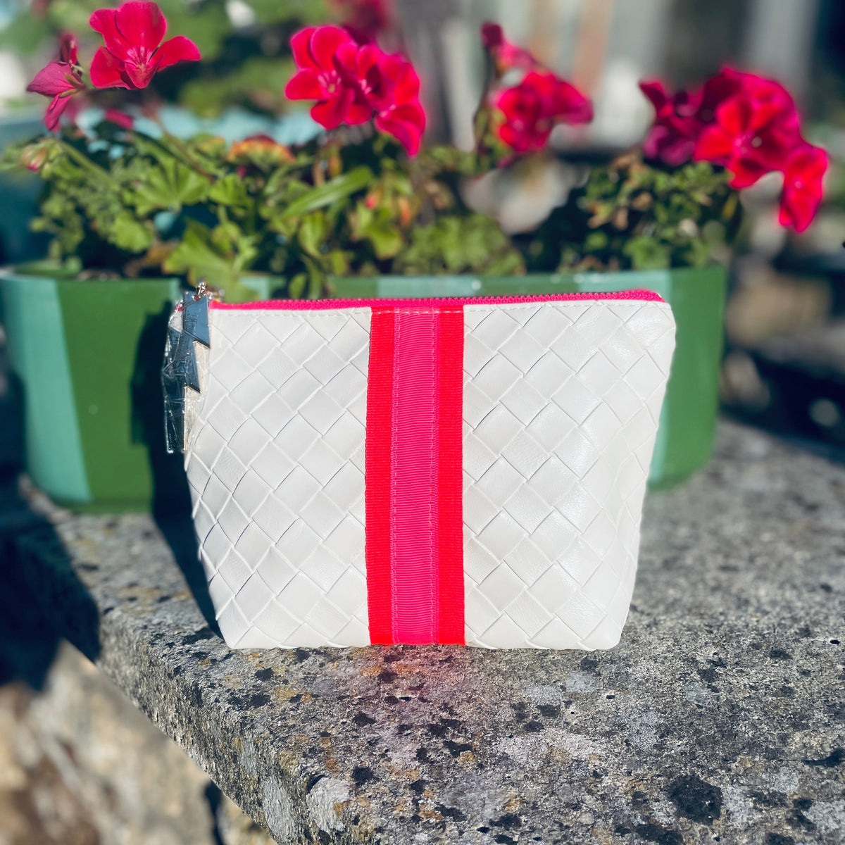 SMALL CREAM WEAVE EFFECT BAG Cockatoo