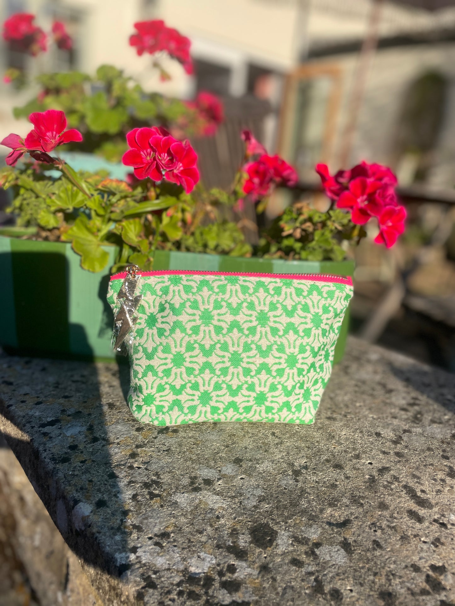 SMALL GREEN PATTERNED BAG