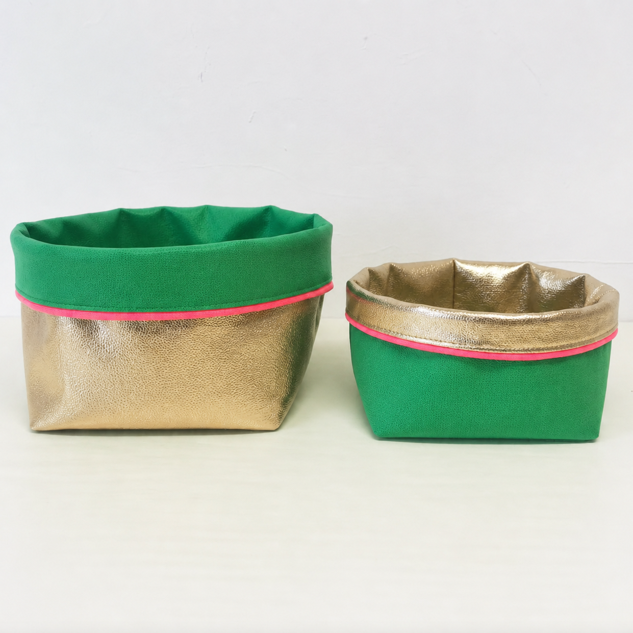 REVERSIBLE OLIVE FABRIC STORAGE POT | GREEN/GOLD