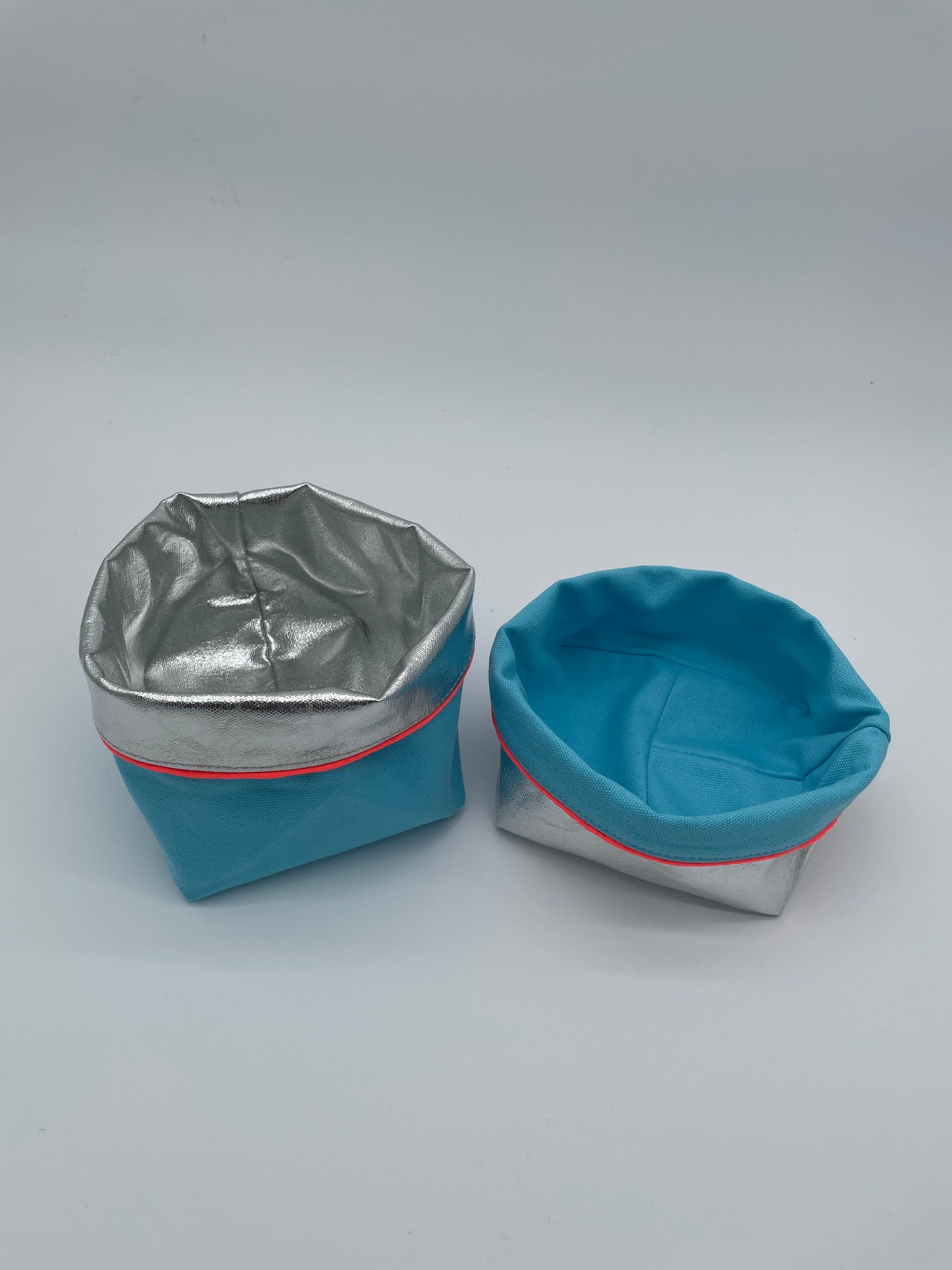 REVERSIBLE OLIVE FABRIC STORAGE POT | TURQUOISE/SILVER